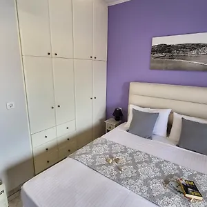  Apartment Colourful