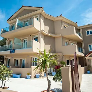  Apartment Egialion Iqia